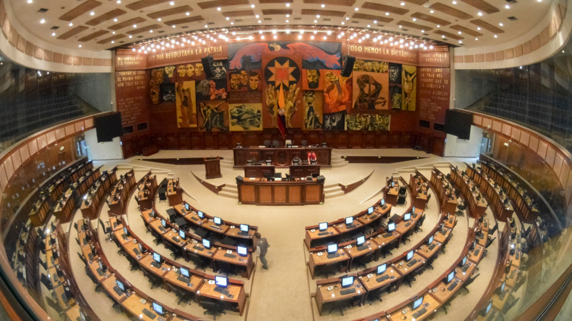 "NADA DE AUSTERIDAD" MÁS DE 67 MILLONES DE DÓLARES ES EL PRESUPUESTO 2024 DE LA ASAMBLEA NACIONAL, SON16 MILLONES MÁS QUE EL ÚLTIMO PERÍODO.-