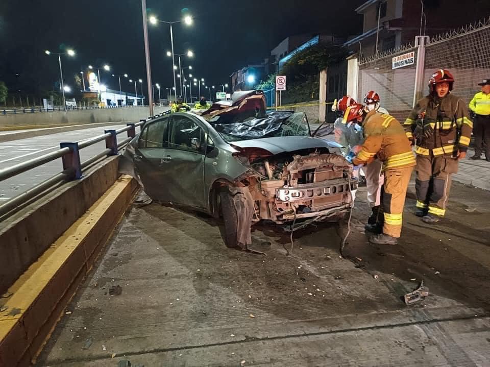 ACCIDENTE DE TRÁNSITO EN CUENCA.-