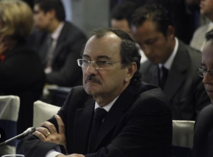 CARLOS POLIT, CULPABLE DICE EL JURADO EN LOS ESTADOS UNIDOS, POR SEIS CASOS DE LAVADO DE ACTIVOS. SUMARÍA EN TOTAL 100 AÑOS DE CÁRCEL.