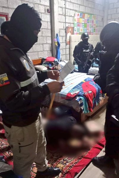 POLICÍA DETIENE A AZHAEL ALEXANDER R., HIJO DE ALIAS "JR"(+), DURANTE UN OPERATIVO CONTRA PRESUNTO DELITO DE LAVADO DE ACTIVOS