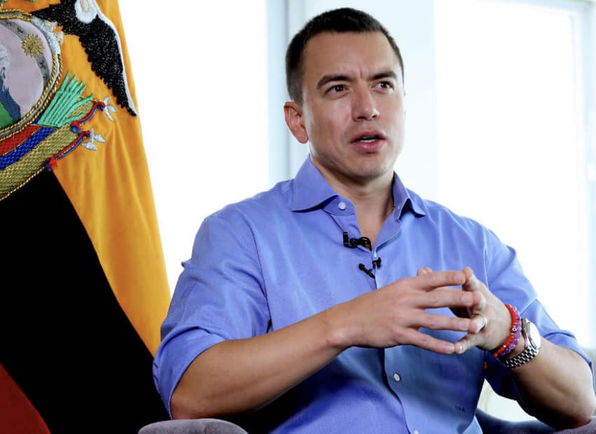 PRESIDENTE NOBOA COMO CANDIDATO A LA PRESIDENCIA, SE ABSTIENE DE ACEPTAR SEGURIDAD PARA LA CAMPAÑA ELECTORAL. SON 11 CANDIDATOS , YA TIENES CÁPSULA DE SEGURIDAD.