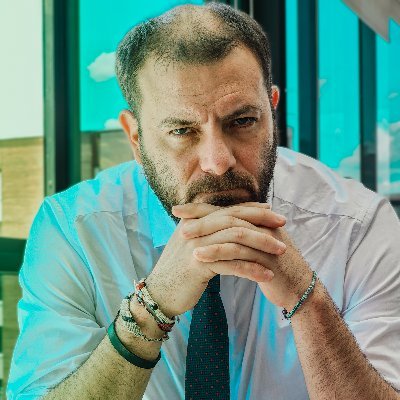 JUAN E. GUARDERAS DEL CPCCS DENUNCIA A LA COMISIÓN DE FISCALIZACIÓN DE LA ASAMBLEA CON MAYORÍA CORREISTA, QUE LE QUIEREN LLEVAR A JUICIO POLÍTICO PARA SACARLO DEL PUESTO Y COLOCAR A EDUARDO FRANCO LOOR DE SU PARTIDO.-