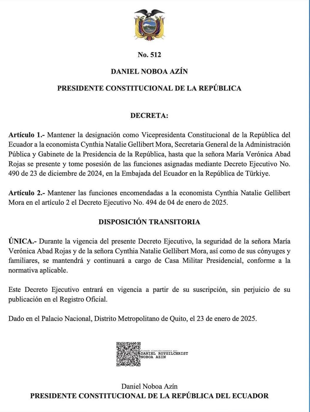 PRESIDENTE DANIEL NOBOA FIRMA NUEVO DECRETO, ENCARGA A CYNTHIA GELLIBERT LA PRESIDENCIA.-