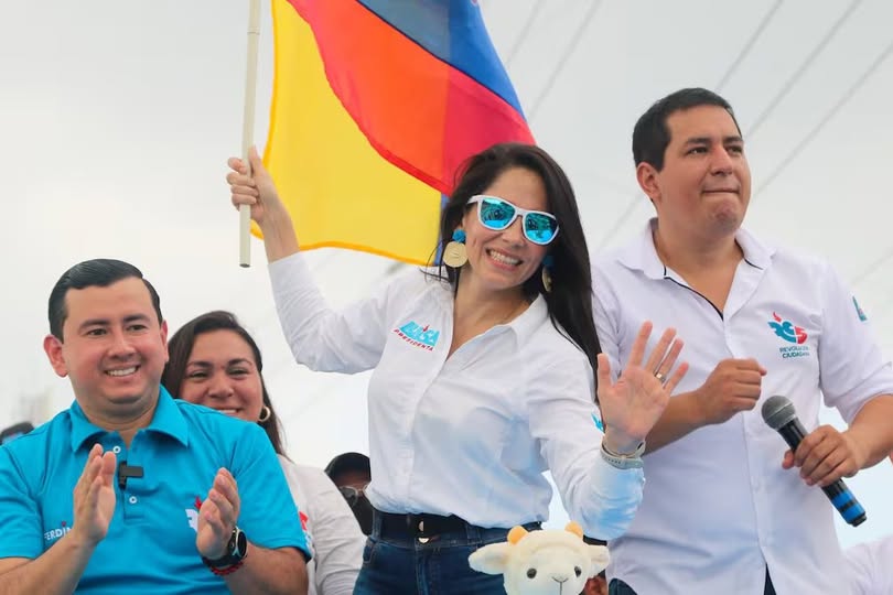 TRIBUNAL CONTENCIOSO ELECTORAL CONVOCA PARA MARZO A EXCANDIDATA LUISA GONZÁLEZ, A AUDIENCIA POR PRESUNTAS IRREGULARIDADES EN CUENTAS DE CAMPAÑA DE 2023.-