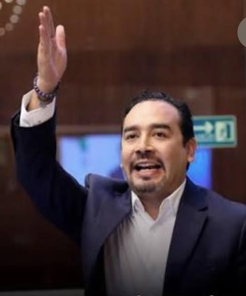 COMITÉ DE ÉTICA DE LA ASAMBLEA NACIONAL RECOMIENDA DESTITUCIÓN DEL JEFE DE LA BANCADA DEL CORREISMO, POR PRESUNTO COBRO DE DIEZMOS.-