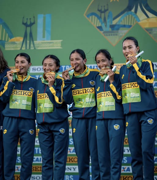 “ECUADOR CAMPEÓN MUNDIAL EN MARCHA POR EQUIPO”